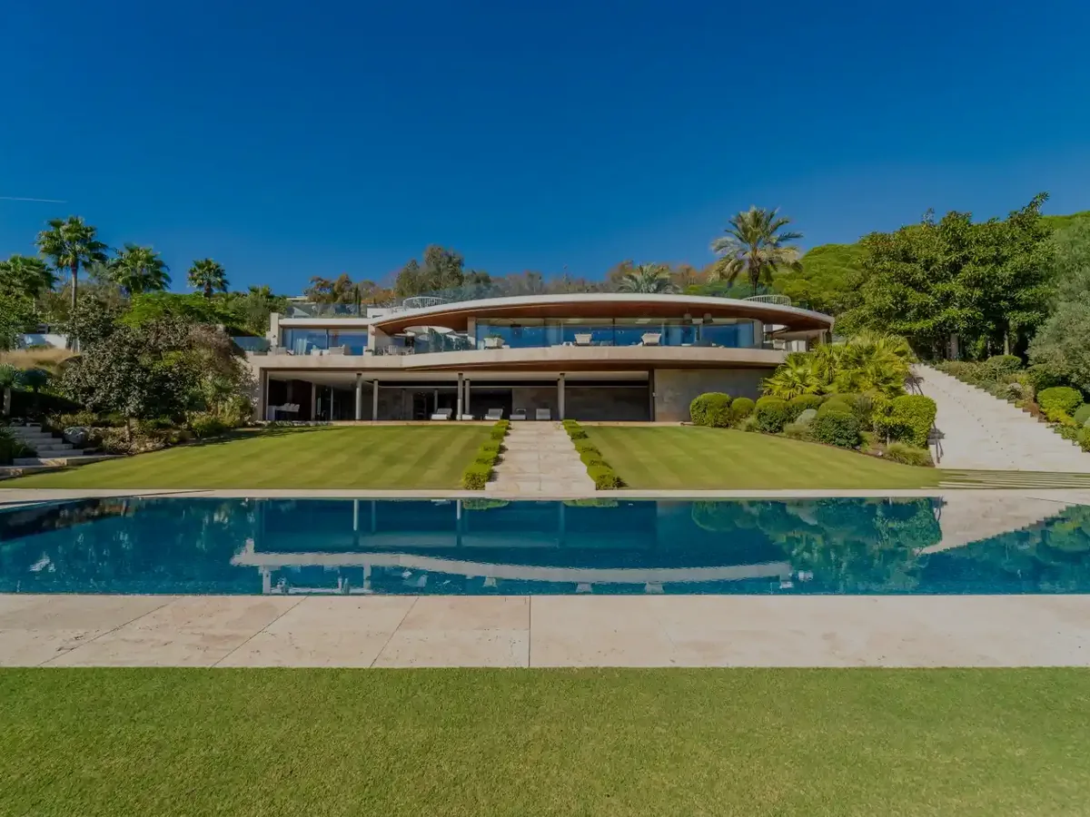 Sotheby's International Realty — luxury villa in Spain